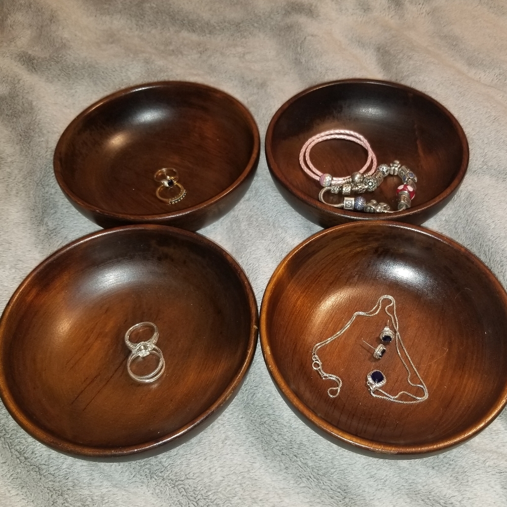 Set of 4 Decorative Wooden Bowls.